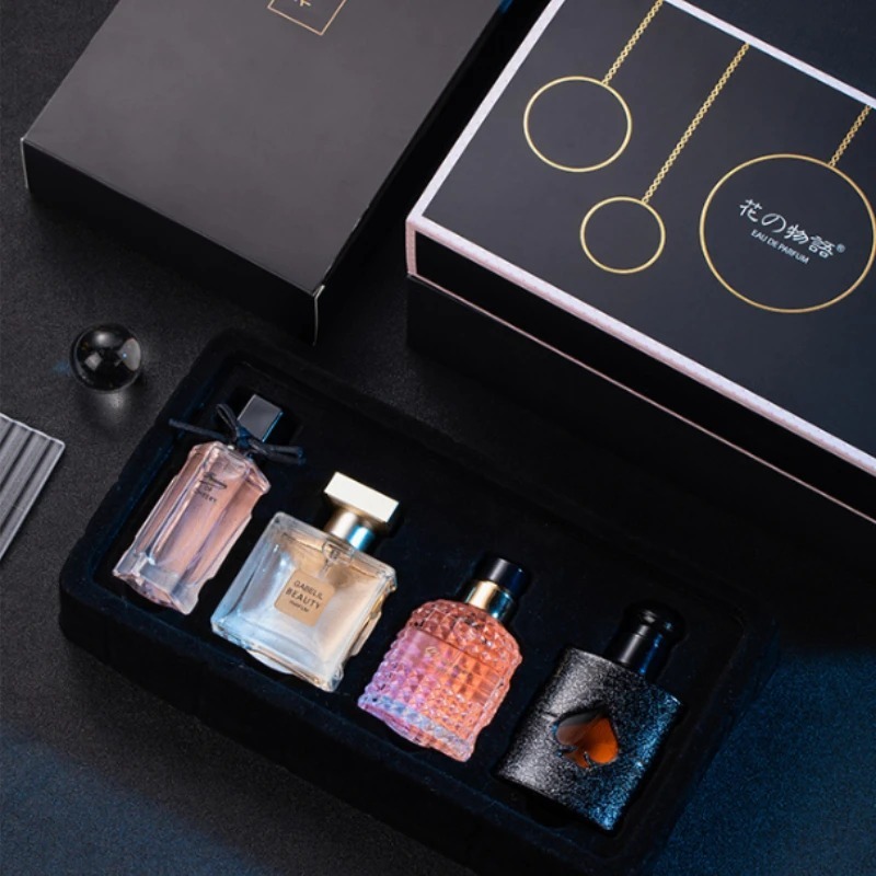ชุดของขวัญน้ำหอมสำหรับผู้หญิง  - The Collection Perfume Fragrance บทวิจารณ์และราคา